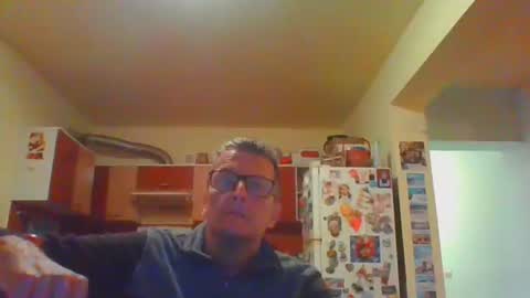 ulmeni4 online show from April 17, 7:16 pm