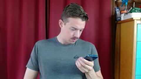 Andrew online show from December 14, 6:47 pm