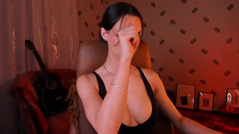 unaericaabistrong online show from July 14, 8:03 pm
