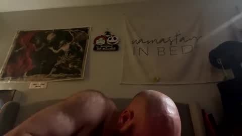 Chris online show from March 12, 1:42 am