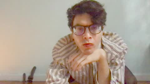 deaf mute boy online show from October 26, 7:02 pm