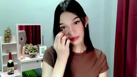 ur_asianbabexxx online show from January 8, 2:34 pm