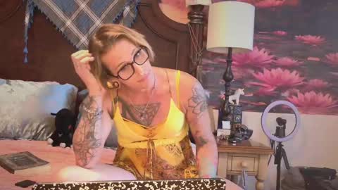 Ur Daylee dose online show from February 16, 12:53 am