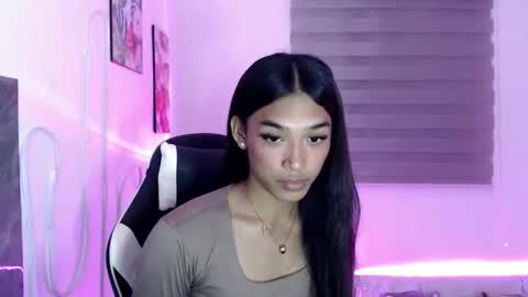 ur_dazzlingmorenaxx online show from September 9, 3:12 pm