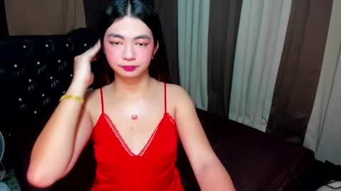 ur_girl_dwalker online show from June 9, 5:29 am