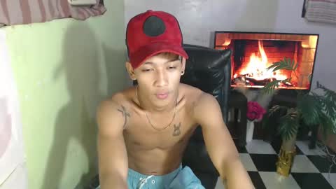 ur_raffy online show from February 26, 12:16 pm