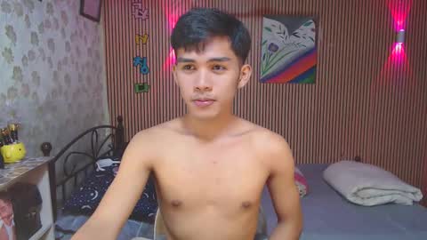 ur_shan21 online show from September 17, 6:00 pm