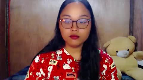 Snapshot of urasian_hotchix69 chatting on October 1, 1:27 am Lycah online show from October 1, 1:27 am