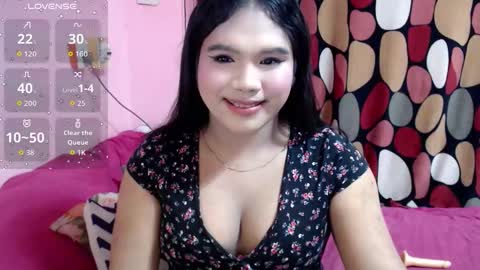 Snapshot of urbabysofia0305 chatting on October 16, 8:07 pm Sofia online show from October 16, 8:07 pm