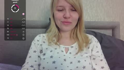 Snapshot of urbadkitty chatting on September 23, 7:02 am urbadkitty online show from September 23, 7:02 am