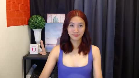 urblossom_princess online show from April 2, 6:43 am