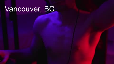 urboytoy_512 online show from November 26, 8:33 am