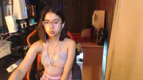 urdreamgirljayne online show from September 28, 12:52 am