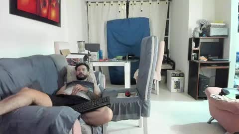 Andres  Jordi online show from March 21, 7:36 am