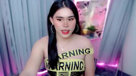 Snapshot of urhotdexie69 chatting on September 21, 7:40 pm urhotdexie69 online show from September 21, 7:40 pm
