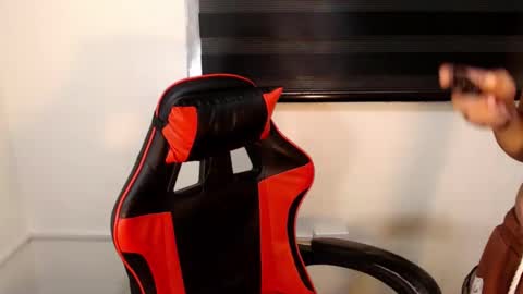 Ethan online show from February 13, 2:20 pm