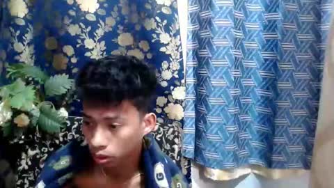 richard online show from March 24, 6:03 pm