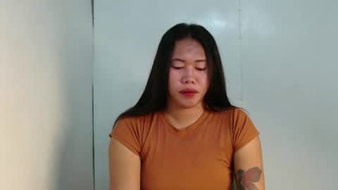 Snapshot of urlovely_sofie chatting on October 13, 2:02 am Sofie online show from October 13, 2:02 am