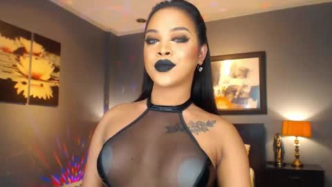 UrMajestyTyra online show from April 19, 1:06 am