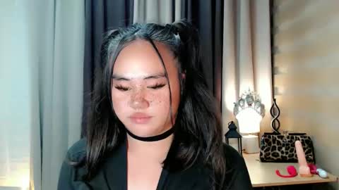 Snapshot of urnaughty_ceciliaxxx chatting on September 20, 5:27 pm cecilia online show from September 20, 5:27 pm