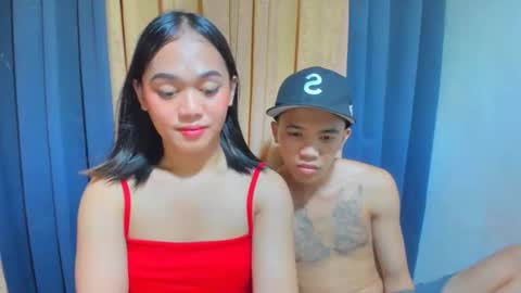 urslutty_mayie online show from May 13, 7:01 pm