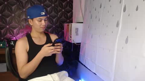 Snapshot of ursweet_jade chatting on October 5, 2:02 pm ursweet_jade online show from October 5, 2:02 pm