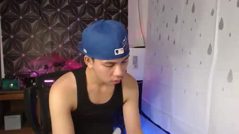 Snapshot of ursweet_jade chatting on October 6, 2:13 pm ursweet_jade online show from October 6, 2:13 pm