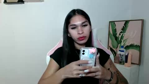 ursweet_zeviixx online show from September 10, 8:59 am