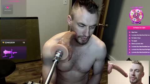 Snapshot of usemythroat664034 chatting on September 10, 7:48 pm MalcolmRW online show from September 10, 7:48 pm
