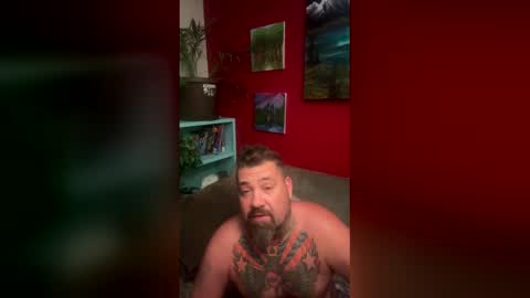 usmcbearcub40 online show from May 25, 7:03 am