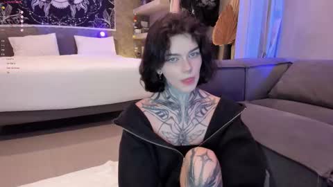 Eva online show from March 5, 6:39 pm