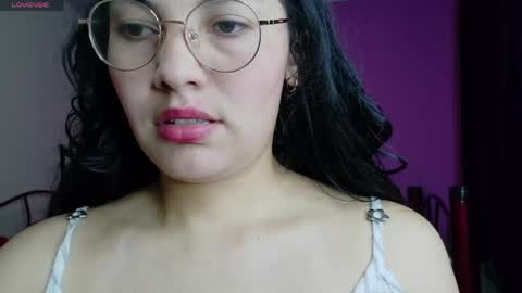 Vainilla online show from April 19, 2:23 am