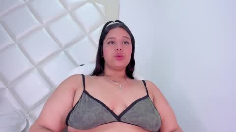 Valeria  online show from April 15, 11:35 am