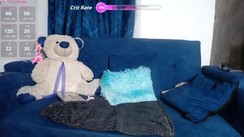 Snapshot of valen_sw_18 chatting on September 24, 8:32 am valen_sw_18 online show from September 24, 8:32 am
