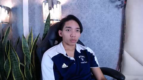 Valenor online show from October 16, 5:51 am