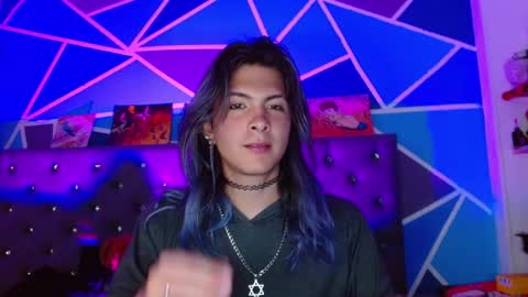 valentainn online show from January 9, 7:30 pm