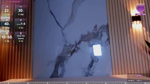 Snapshot of valentina_lux1 chatting on February 15, 11:50 am Valentina online show from February 15, 11:50 am