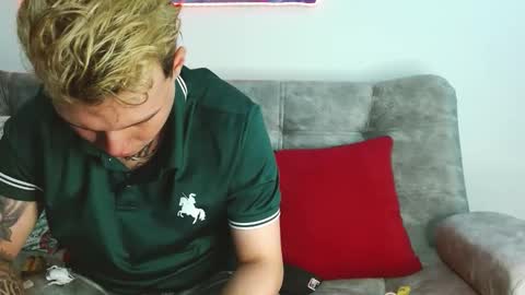 Nick online show from November 17, 3:14 pm