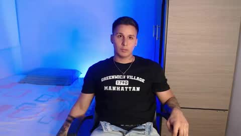 VALENTINO online show from March 13, 12:03 am