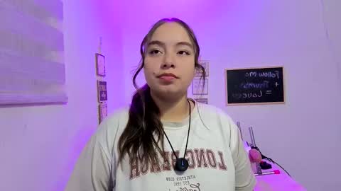 valeria online show from May 15, 5:27 am
