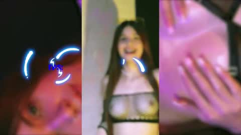 Snapshot of valeria_mendozza chatting on March 8, 8:00 am online show from March 8, 8:00 am