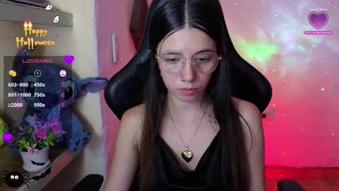 Snapshot of valeria_mendozza chatting on October 26, 5:52 am online show from October 26, 5:52 am