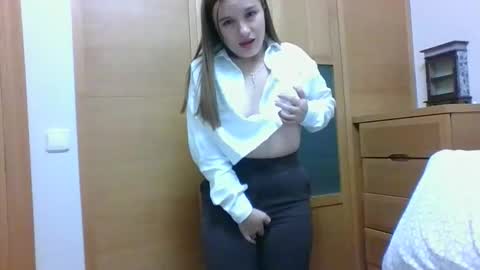 valeriafrannco online show from October 23, 7:48 pm