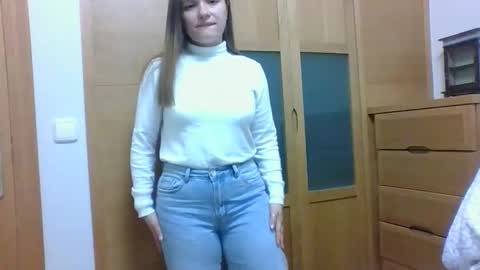 valeriafrannco online show from October 22, 7:48 pm