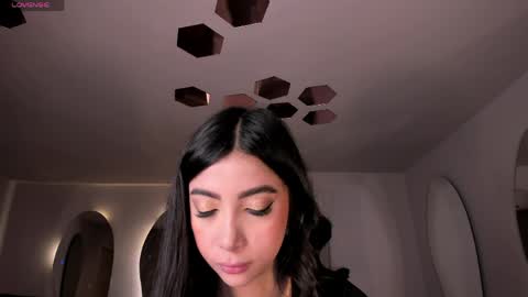 Vale  online show from April 1, 11:55 am