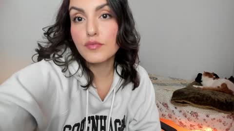 Snapshot of valerie777moonrise chatting on January 24, 1:13 am Agape online show from January 24, 1:13 am