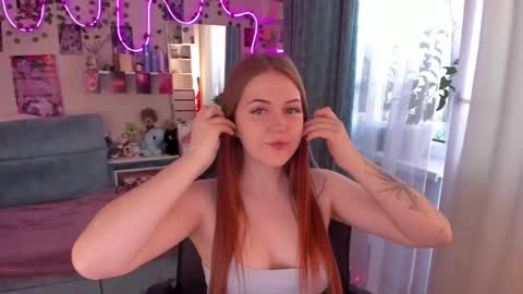 Snapshot of valerie_cutee chatting on September 12, 12:40 pm Lera online show from September 12, 12:40 pm