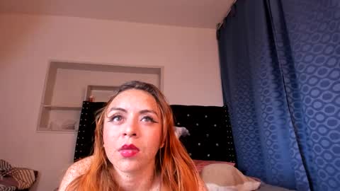 Snapshot of valerie_luxe_ chatting on February 28, 4:32 am valerie luxe online show from February 28, 4:32 am
