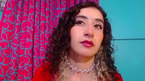 vale online show from February 10, 9:51 pm