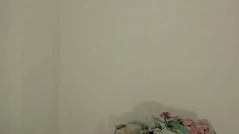 Valerie online show from March 29, 8:54 pm